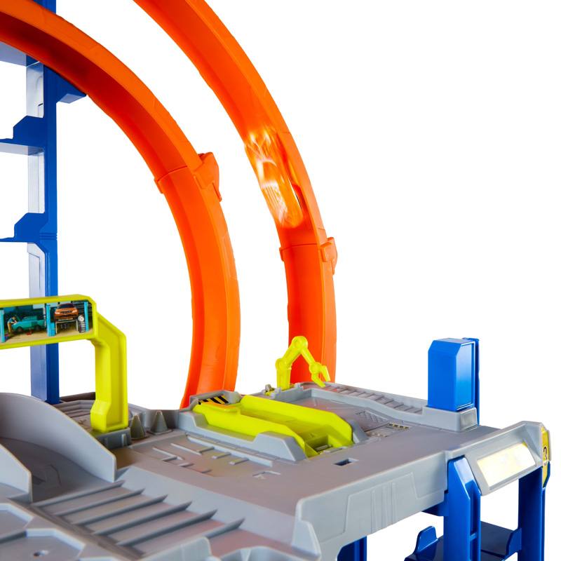 Mattel Hot Wheels Jbm74 City Mega Garage